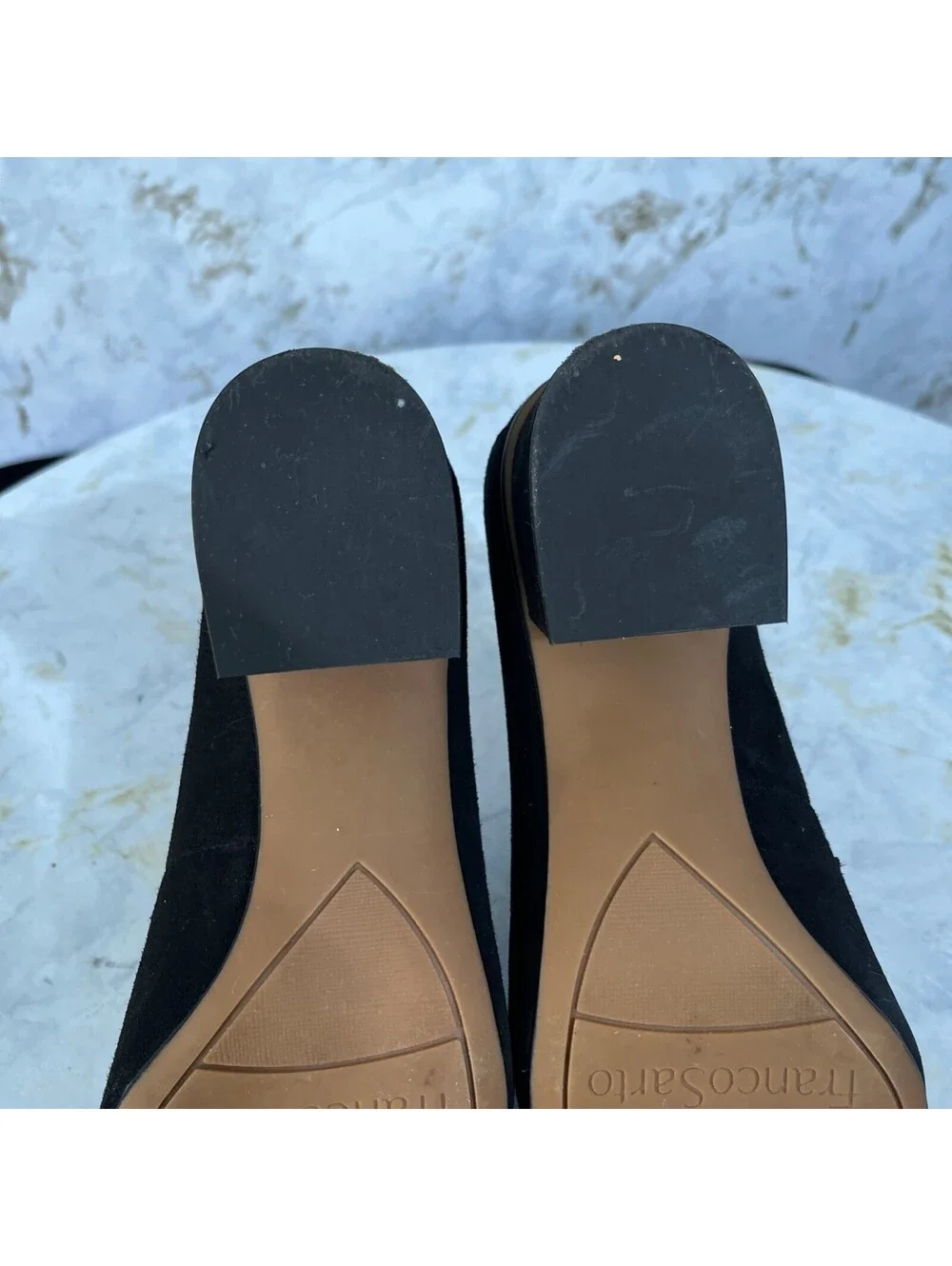 Franco Sarto signs tread